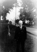 D010- Grandpa Haydock